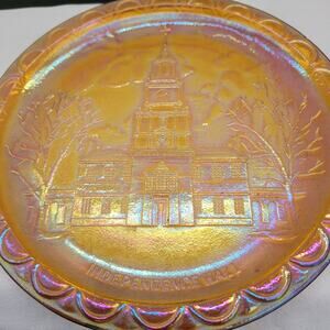 Indiana Glass Vintage Independence Hall Carnival Glass Plate